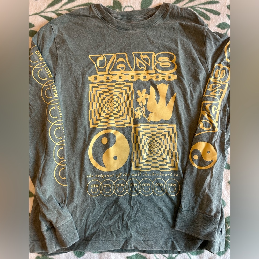 Vans Women’s Medium 70s Olive Green Trippy Hippie Long Sleeve Shirt